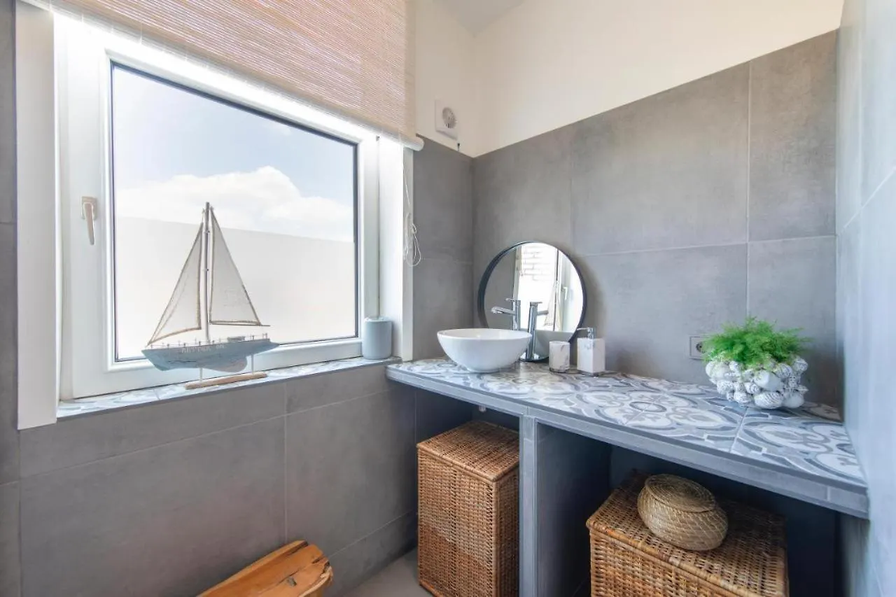 Nina'S Beach House 2 
